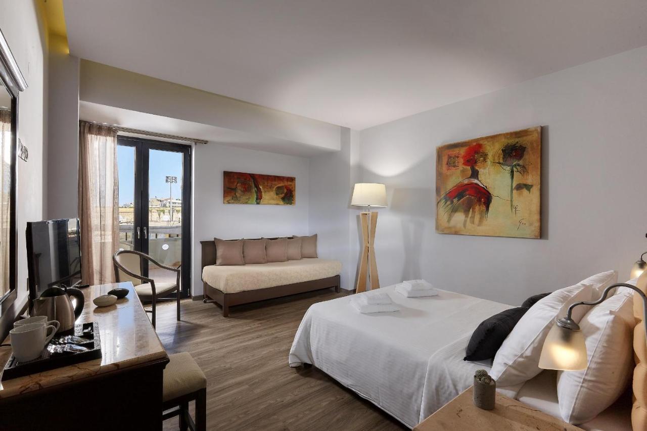 Castello City Hotel Ираклио Екстериор снимка
