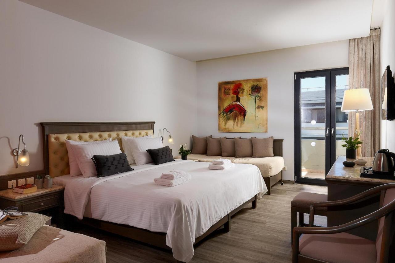 Castello City Hotel Ираклио Екстериор снимка