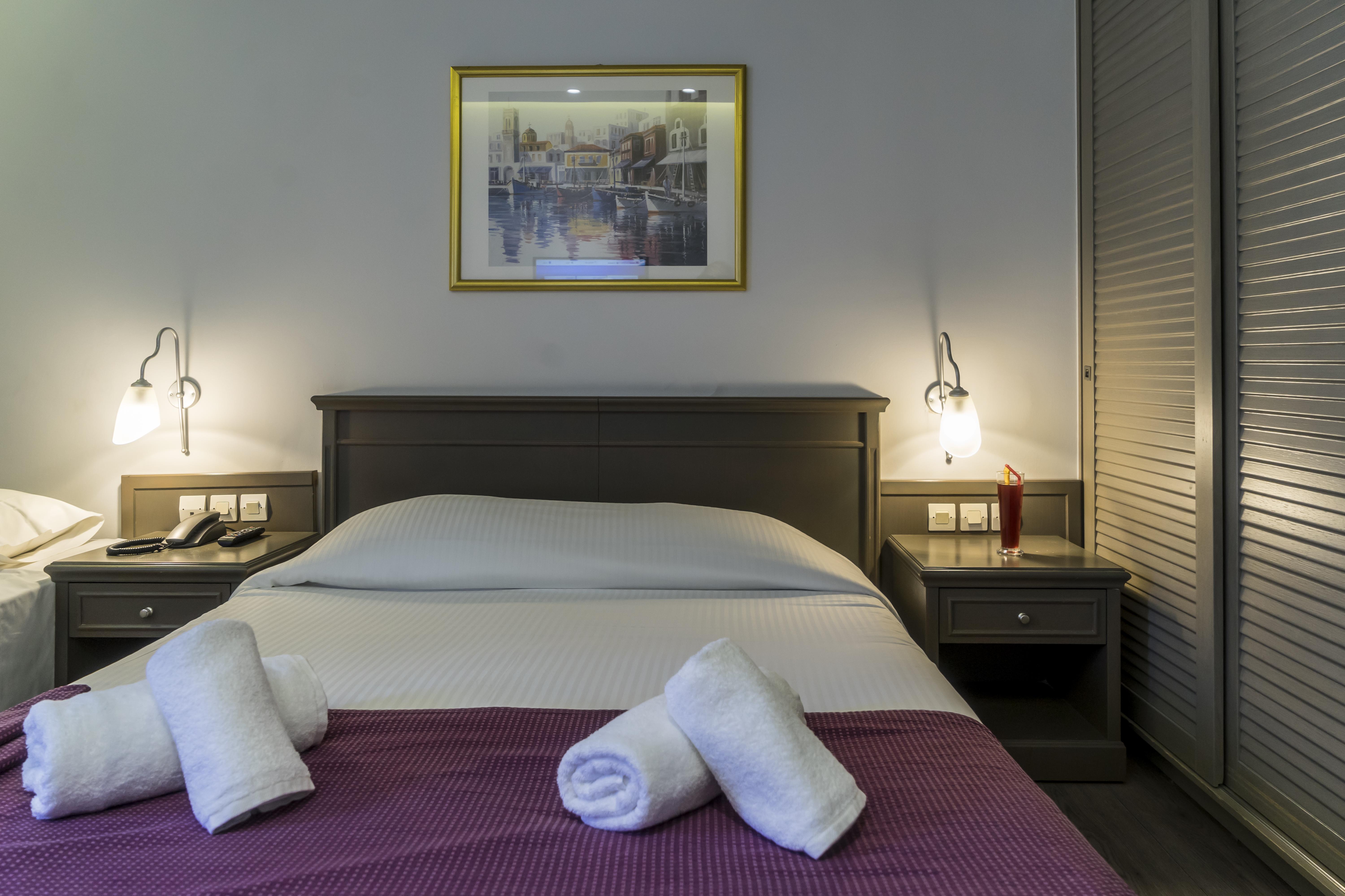 Castello City Hotel Ираклио Екстериор снимка